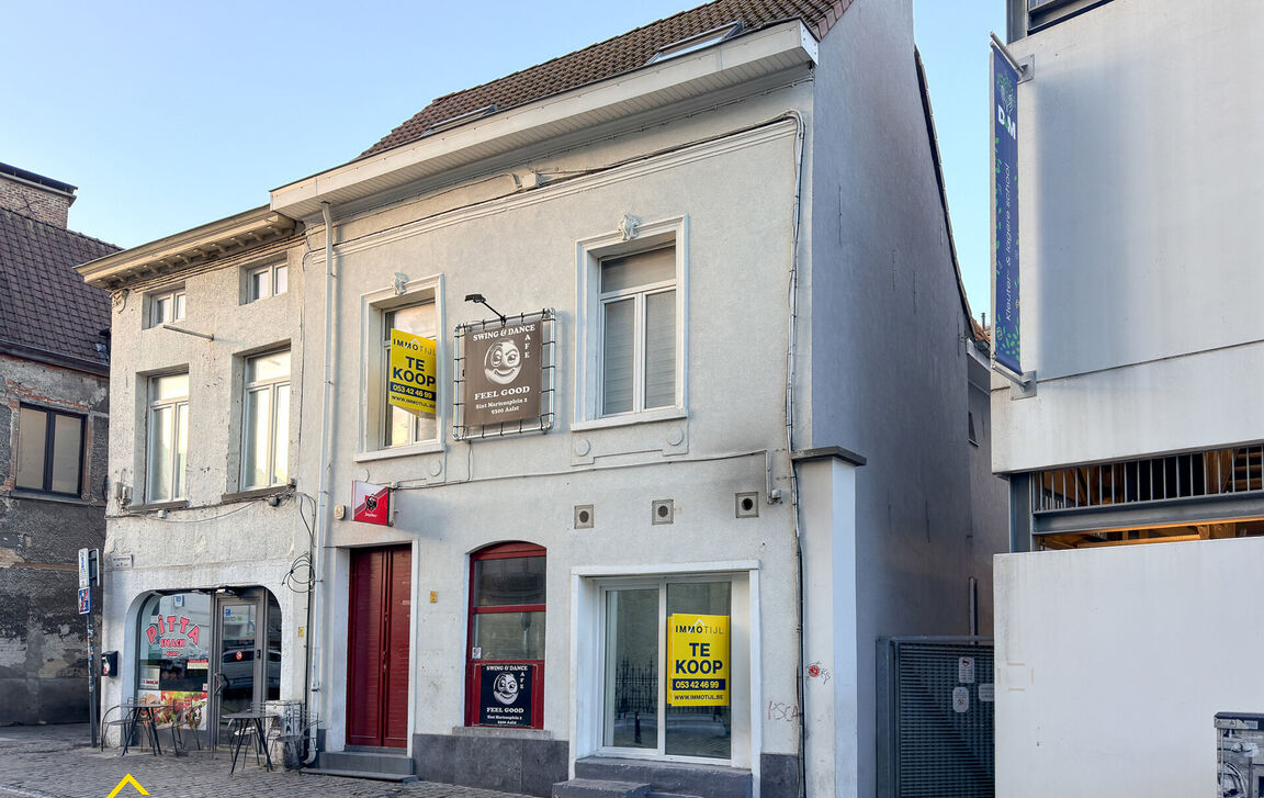 Gebouw voor gemengd gebruik te koop in Aalst