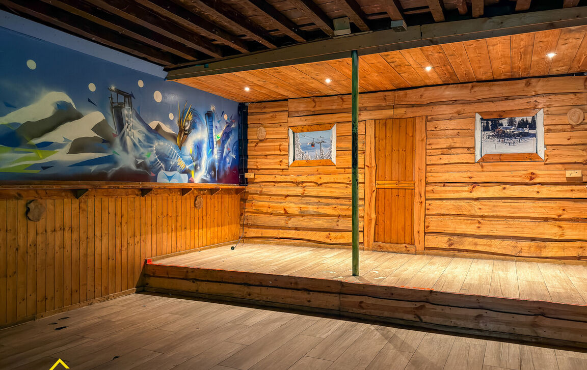 Gebouw voor gemengd gebruik te koop in Aalst