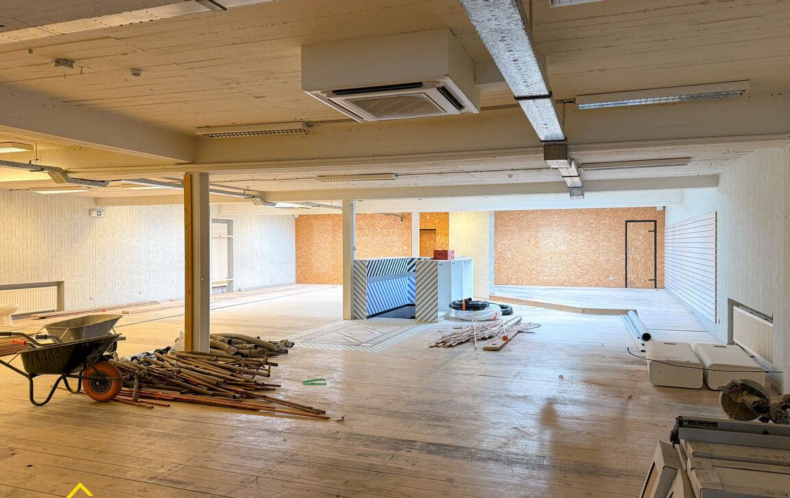 Gebouw voor gemengd gebruik te koop in Aalst