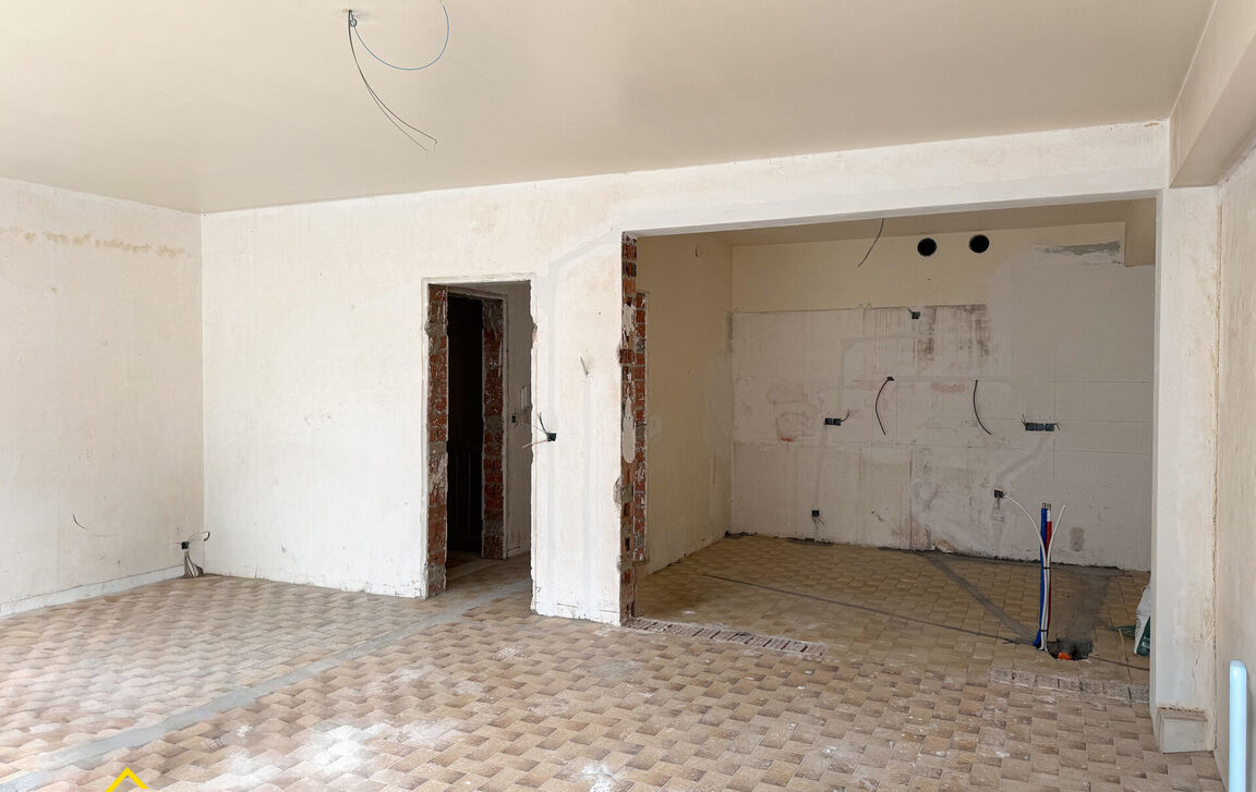 Gebouw voor gemengd gebruik te koop in Aalst