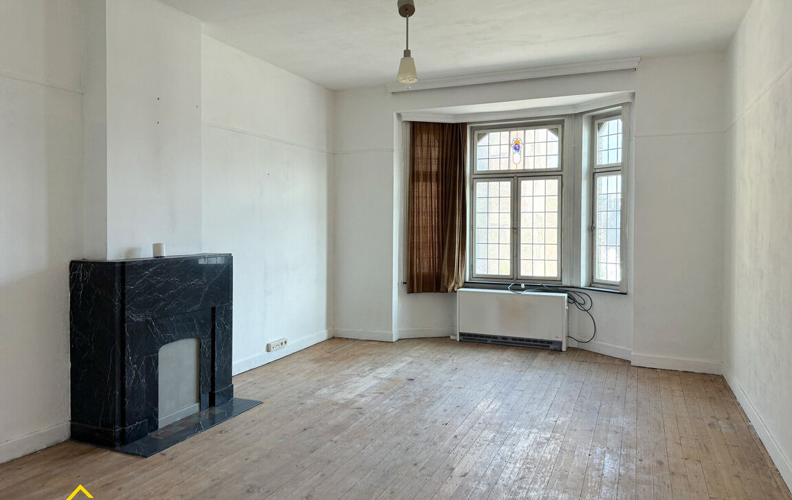 Gebouw voor gemengd gebruik te koop in Aalst