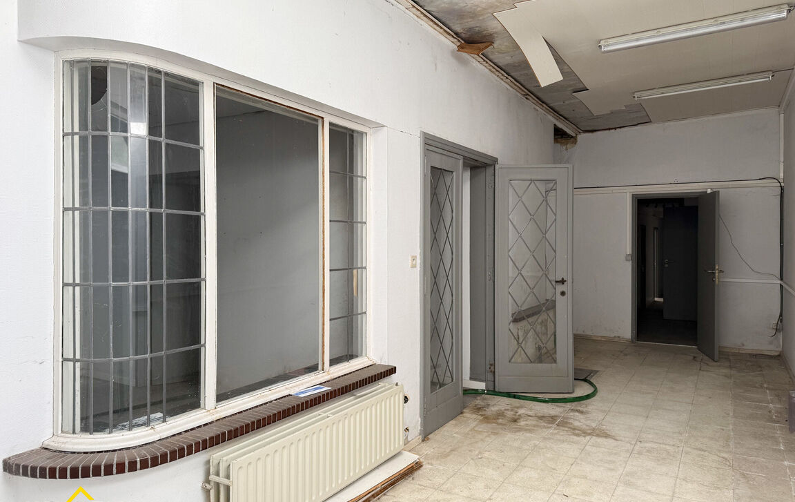 Gebouw voor gemengd gebruik te koop in Aalst