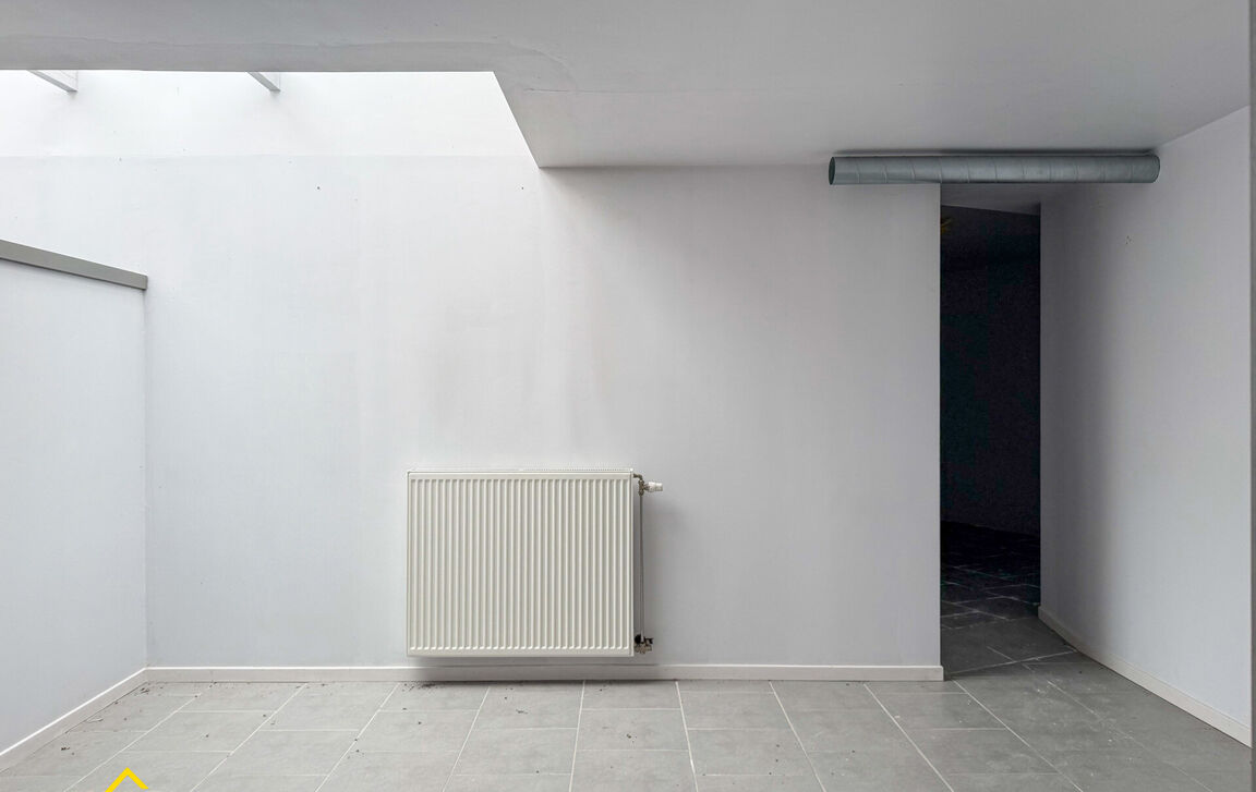 Gebouw voor gemengd gebruik te koop in Aalst