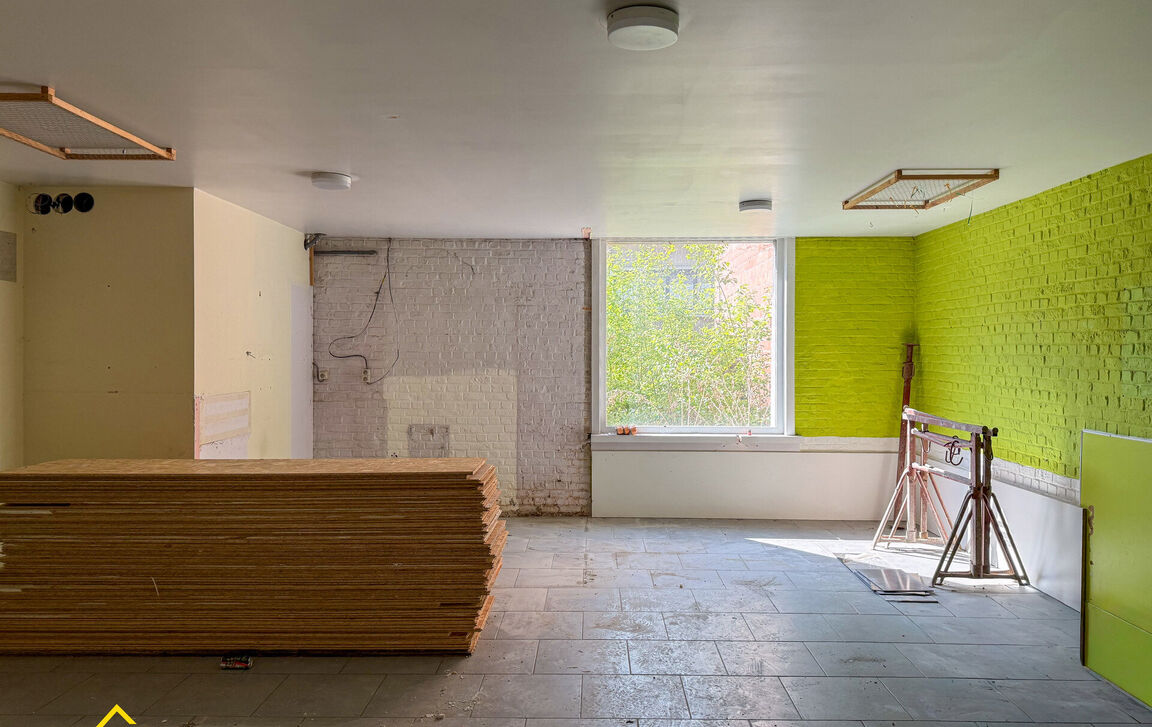 Gebouw voor gemengd gebruik te koop in Aalst