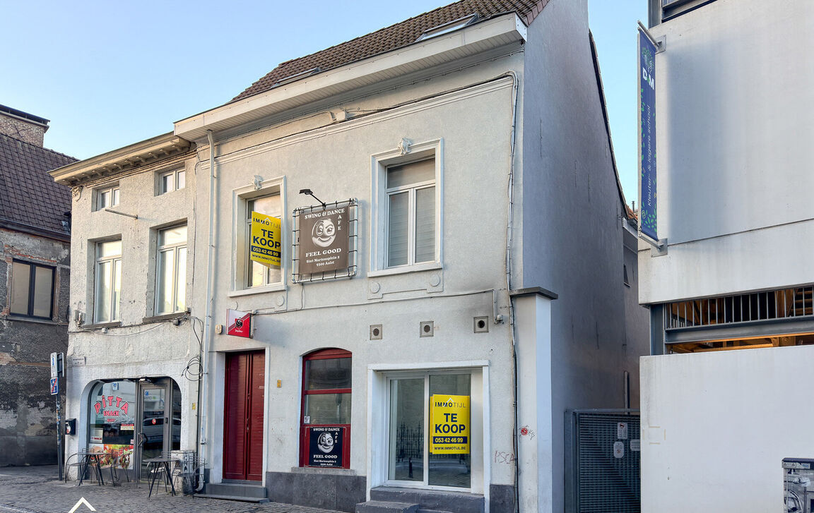 Gebouw voor gemengd gebruik te koop in Aalst