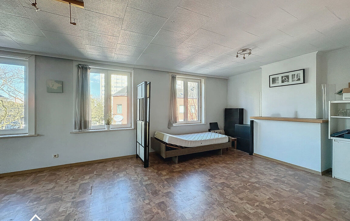 Gebouw voor gemengd gebruik te koop in Aalst