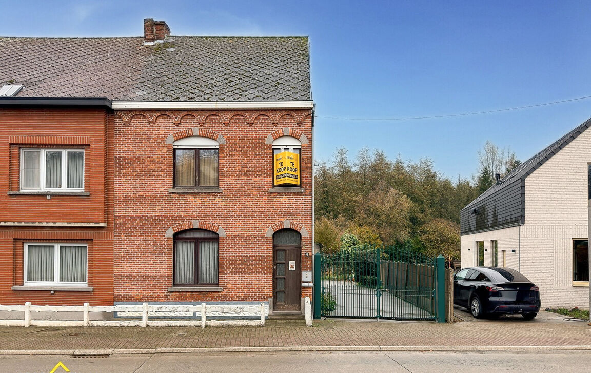 Gebouw voor gemengd gebruik te koop in Baardegem