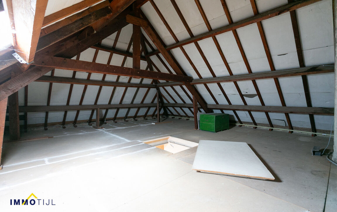 Gebouw voor gemengd gebruik te koop in Buggenhout