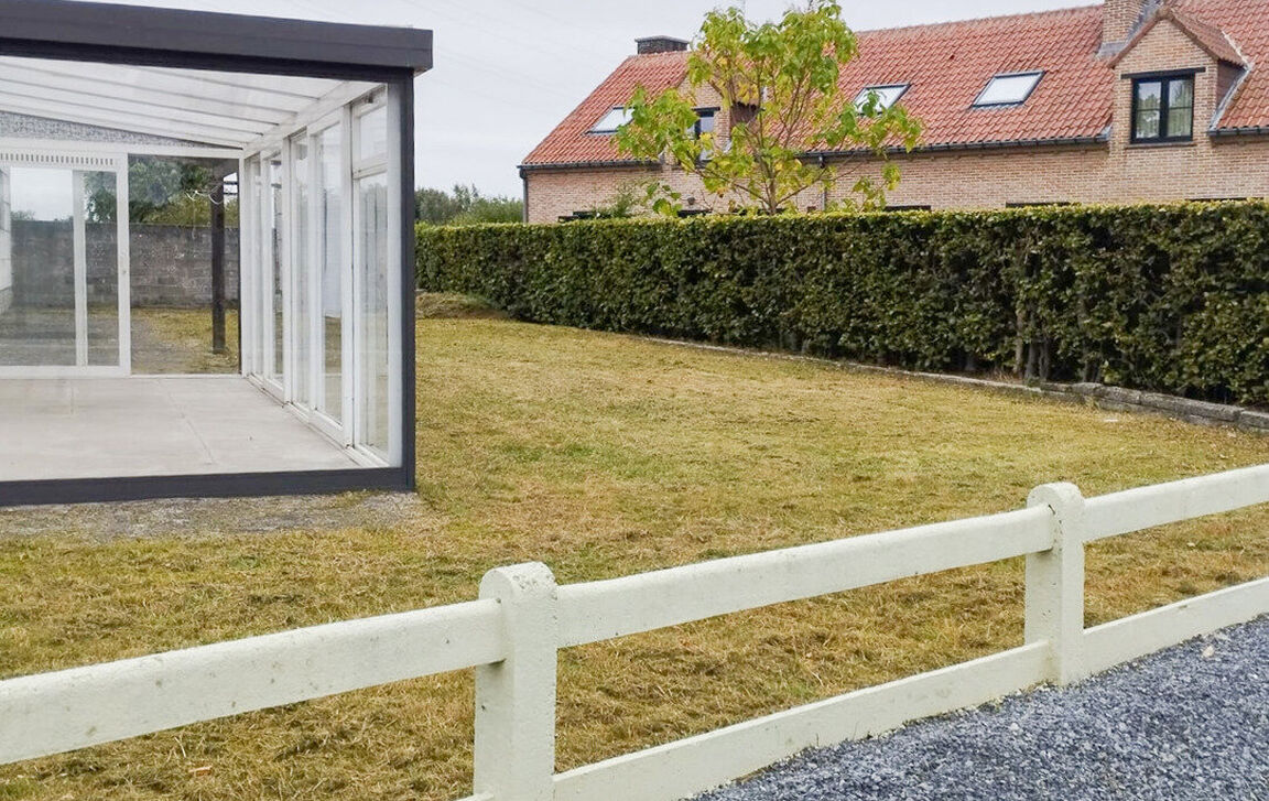 Gebouw voor gemengd gebruik te koop in Buggenhout