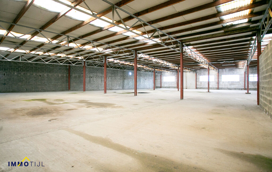 Gebouw voor gemengd gebruik te koop in Buggenhout