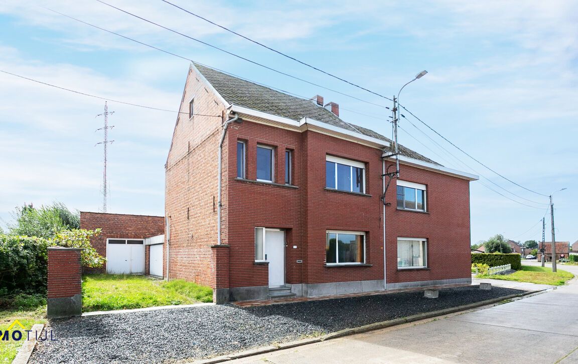 Gebouw voor gemengd gebruik te koop in Buggenhout
