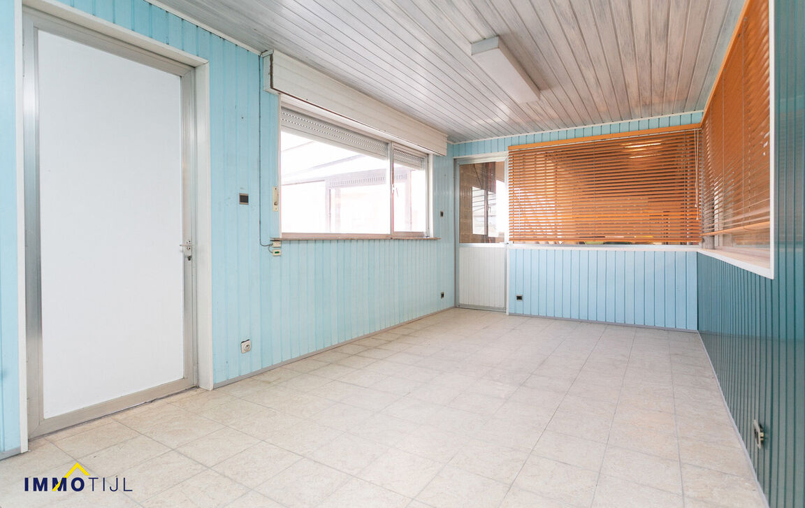 Gebouw voor gemengd gebruik te koop in Buggenhout