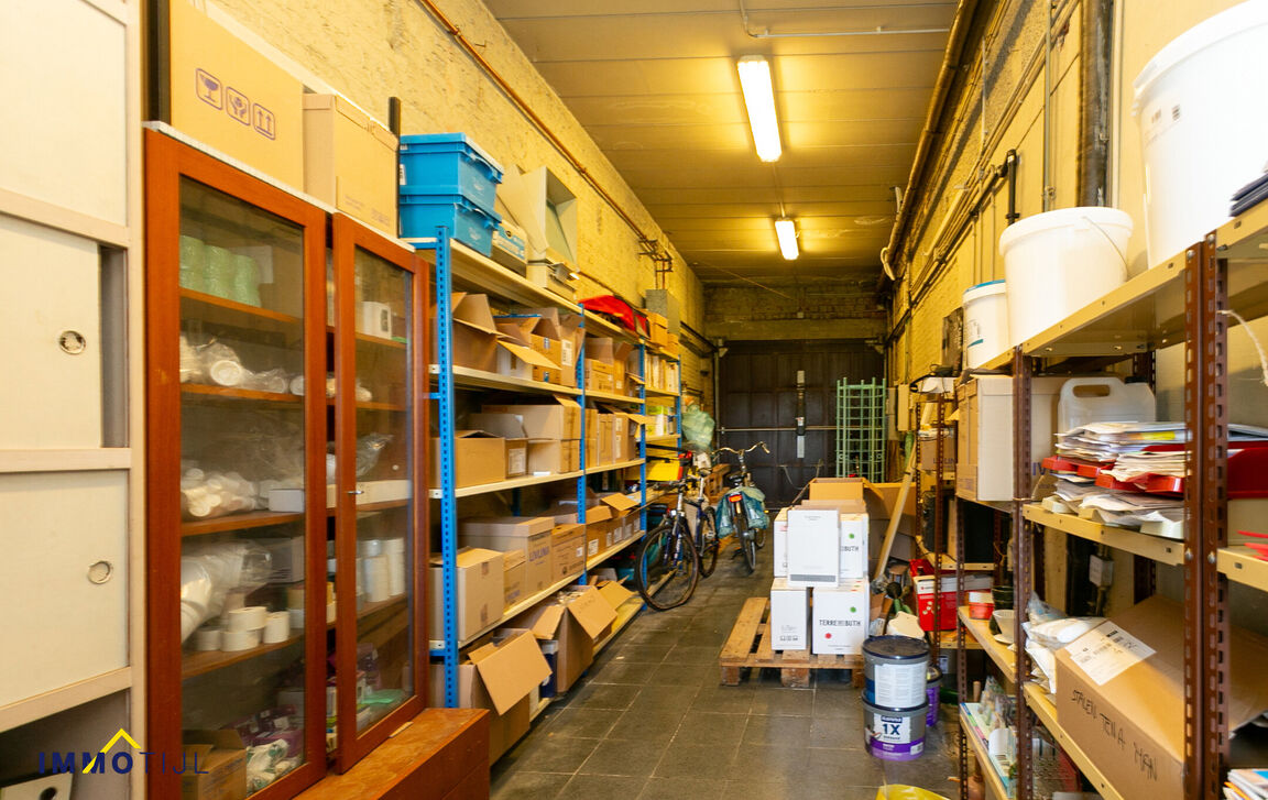 Gebouw voor gemengd gebruik te koop in Buggenhout