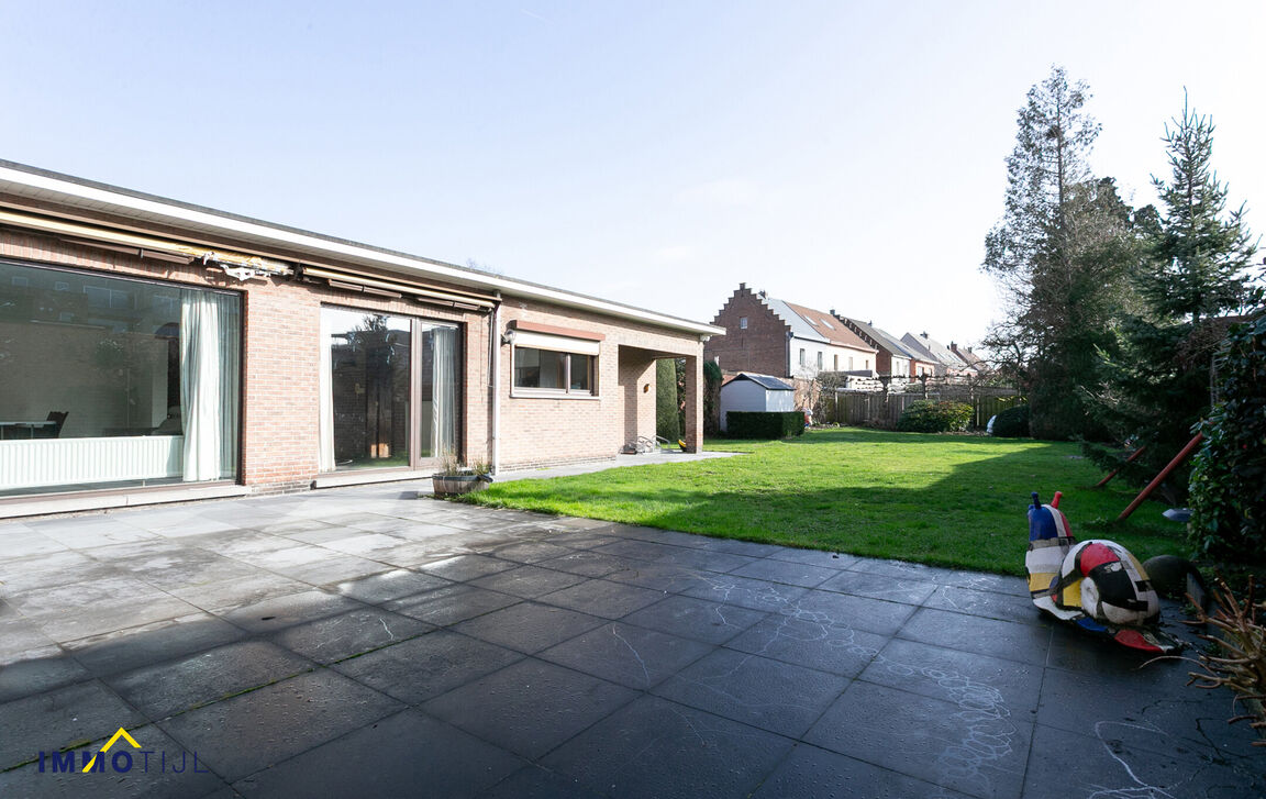 Gebouw voor gemengd gebruik te koop in Buggenhout