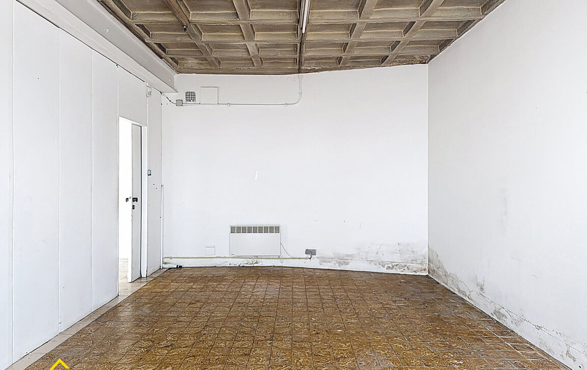 Gebouw voor gemengd gebruik te koop in Denderleeuw