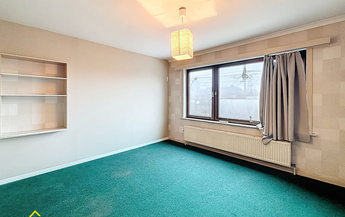 Gebouw voor gemengd gebruik te koop in Denderleeuw