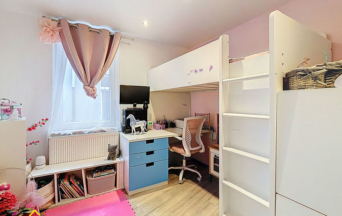 Gebouw voor gemengd gebruik te koop in Denderleeuw