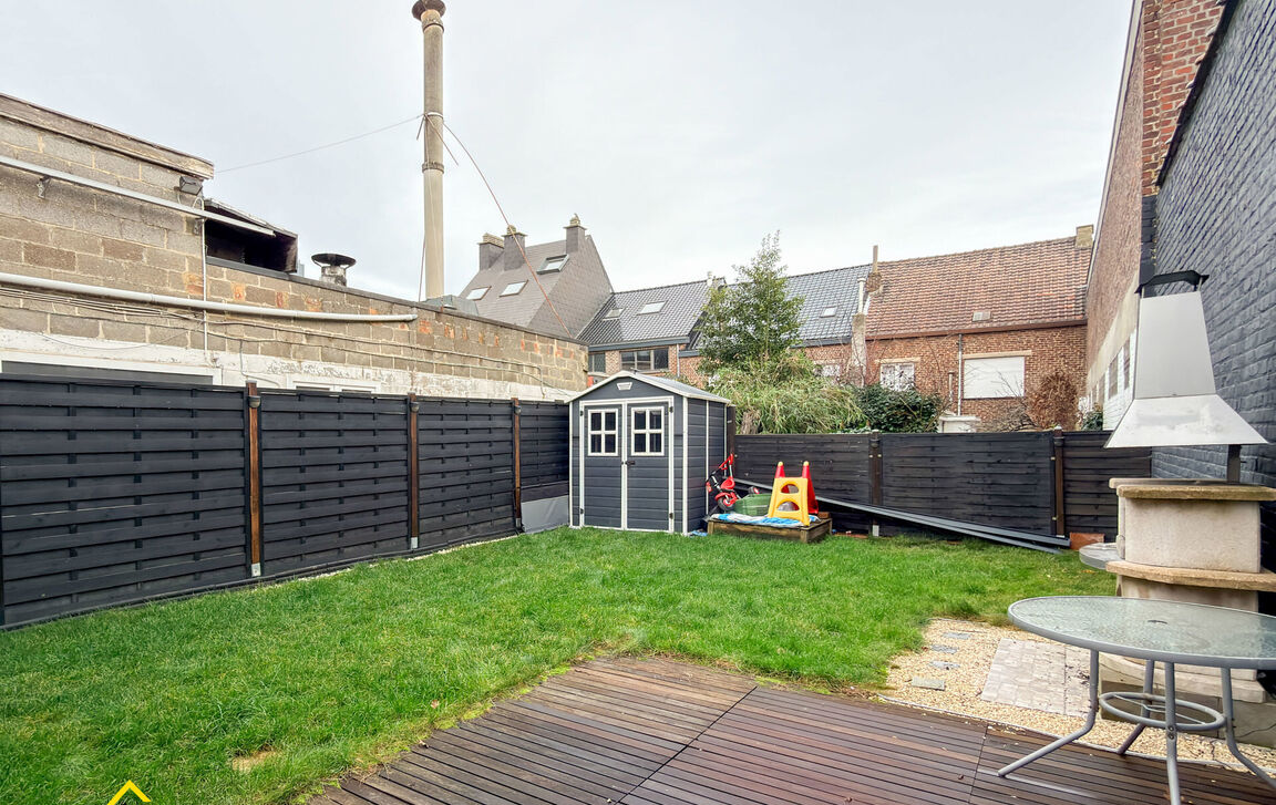 Gebouw voor gemengd gebruik te koop in Denderleeuw