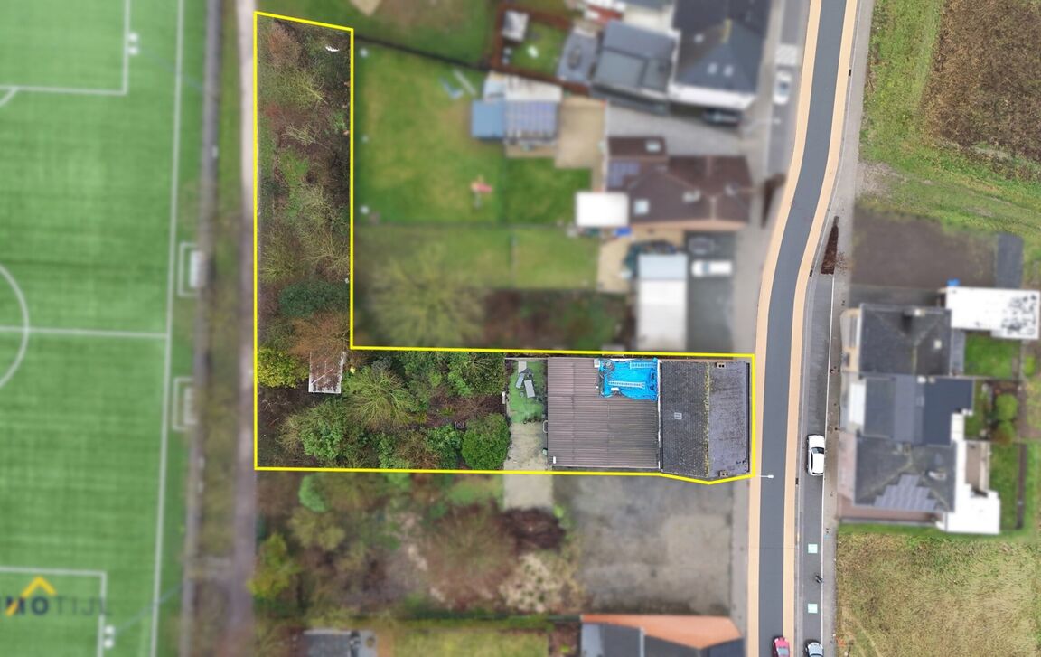 Gebouw voor gemengd gebruik te koop in Denderleeuw