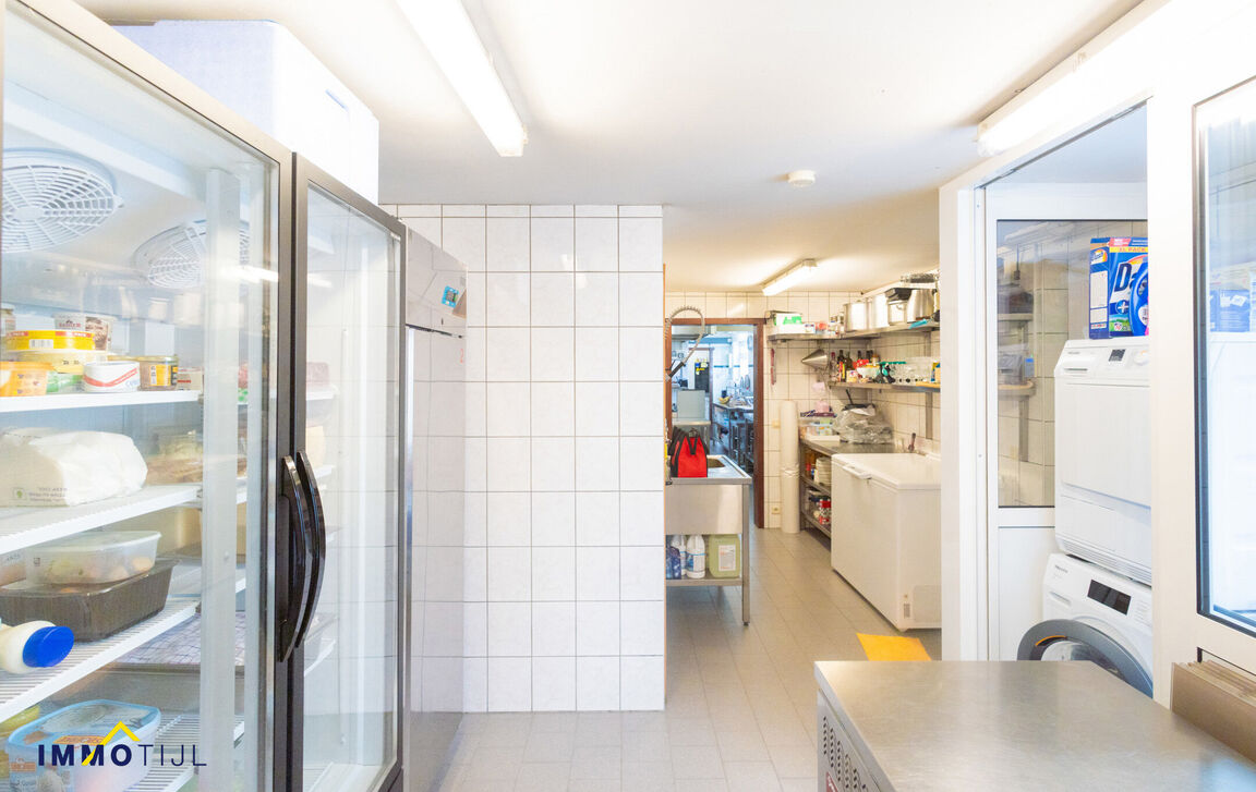 Gebouw voor gemengd gebruik te koop in Dendermonde