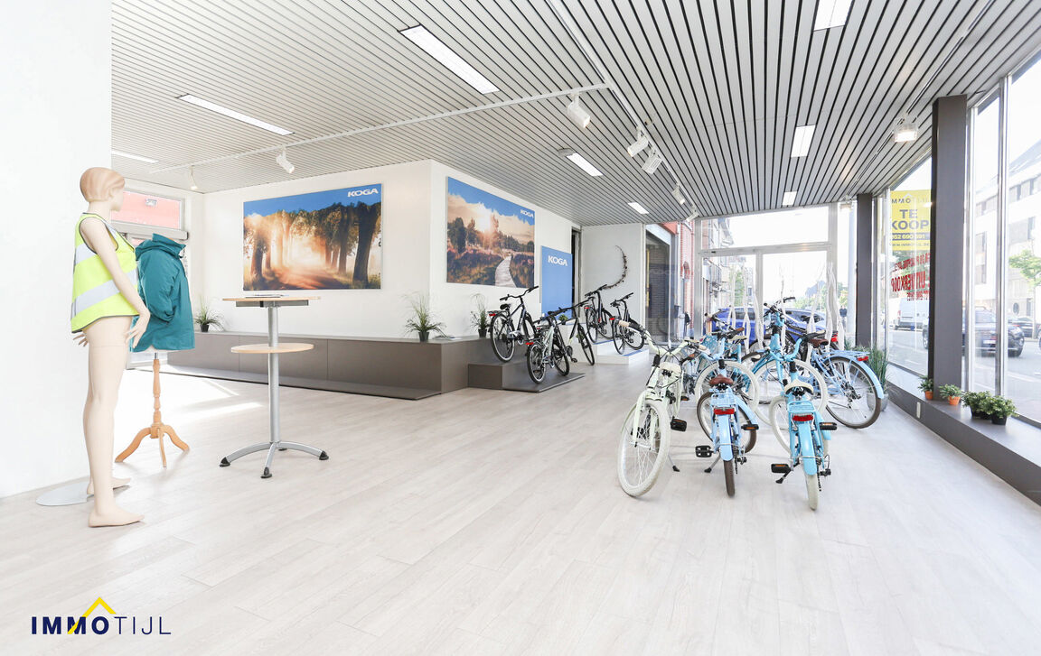 Gebouw voor gemengd gebruik te koop in Dendermonde
