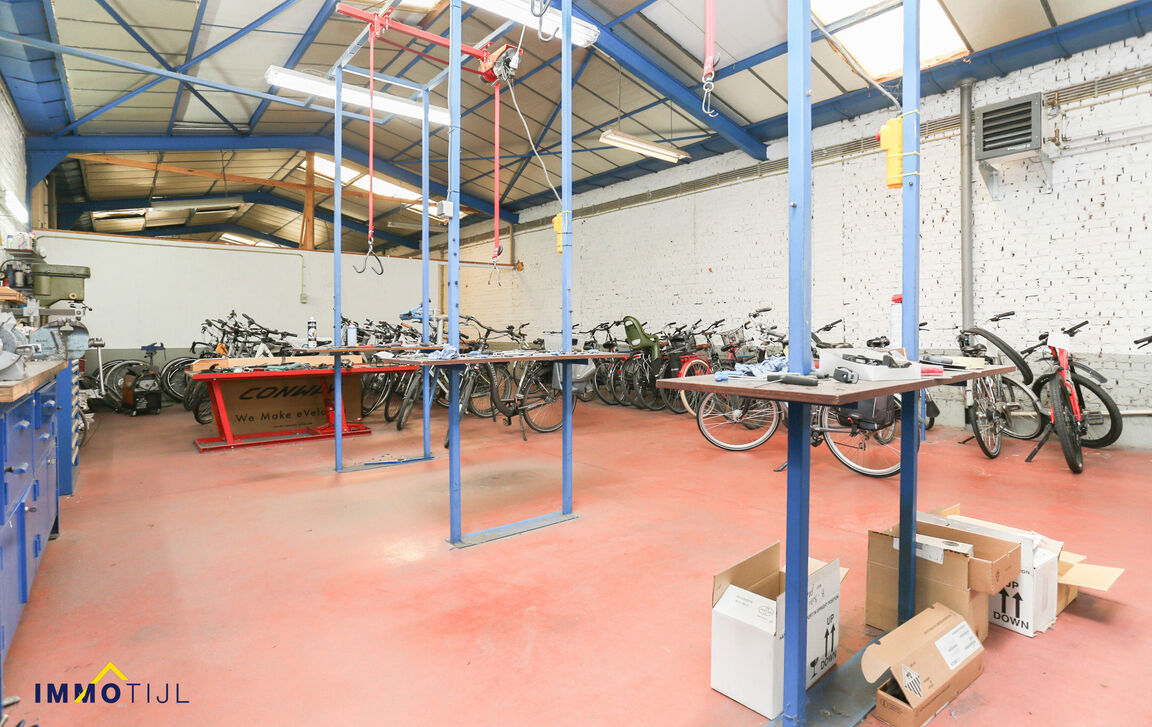 Gebouw voor gemengd gebruik te koop in Dendermonde
