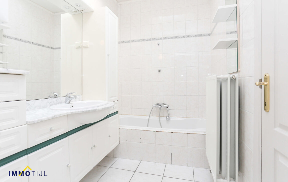 Gebouw voor gemengd gebruik te koop in Dendermonde
