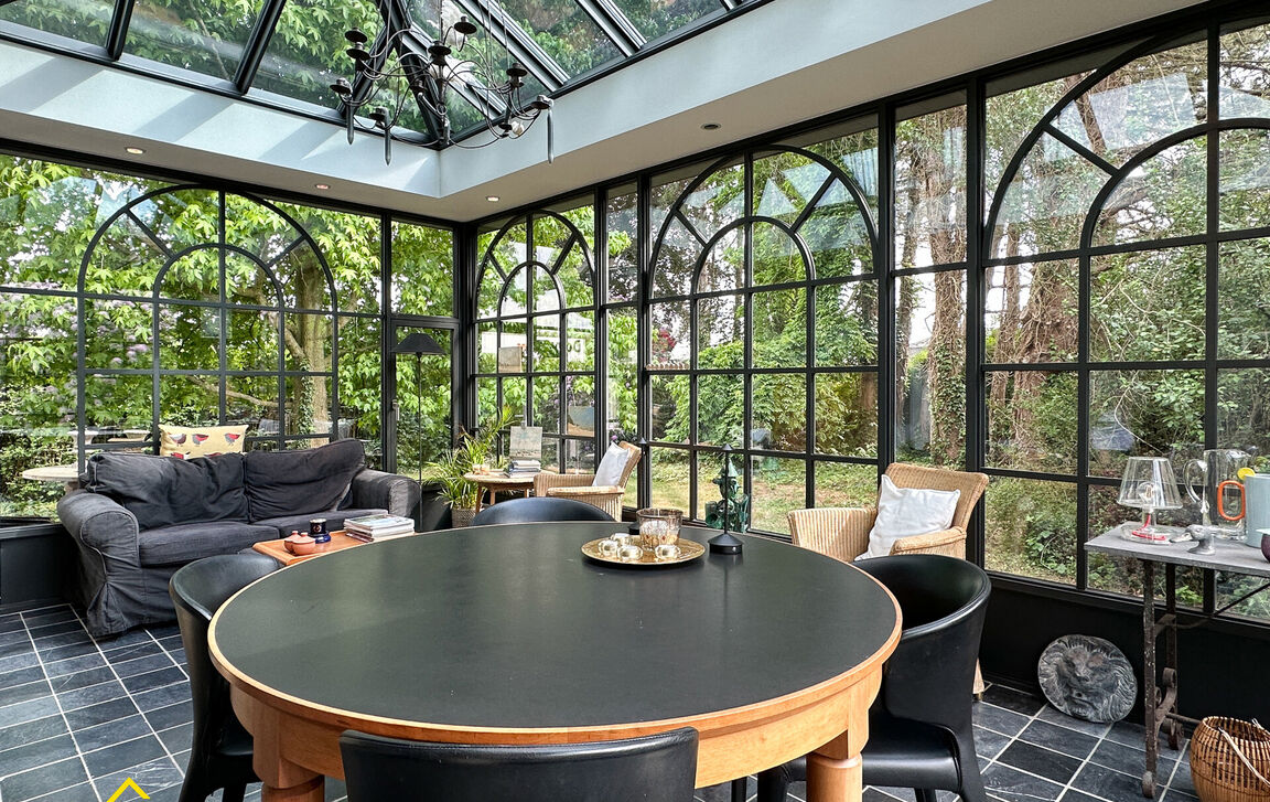 Gebouw voor gemengd gebruik te koop in Geraardsbergen