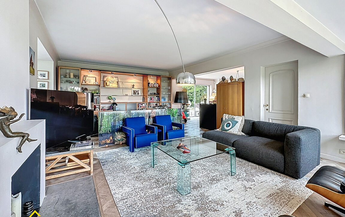 Gebouw voor gemengd gebruik te koop in Geraardsbergen