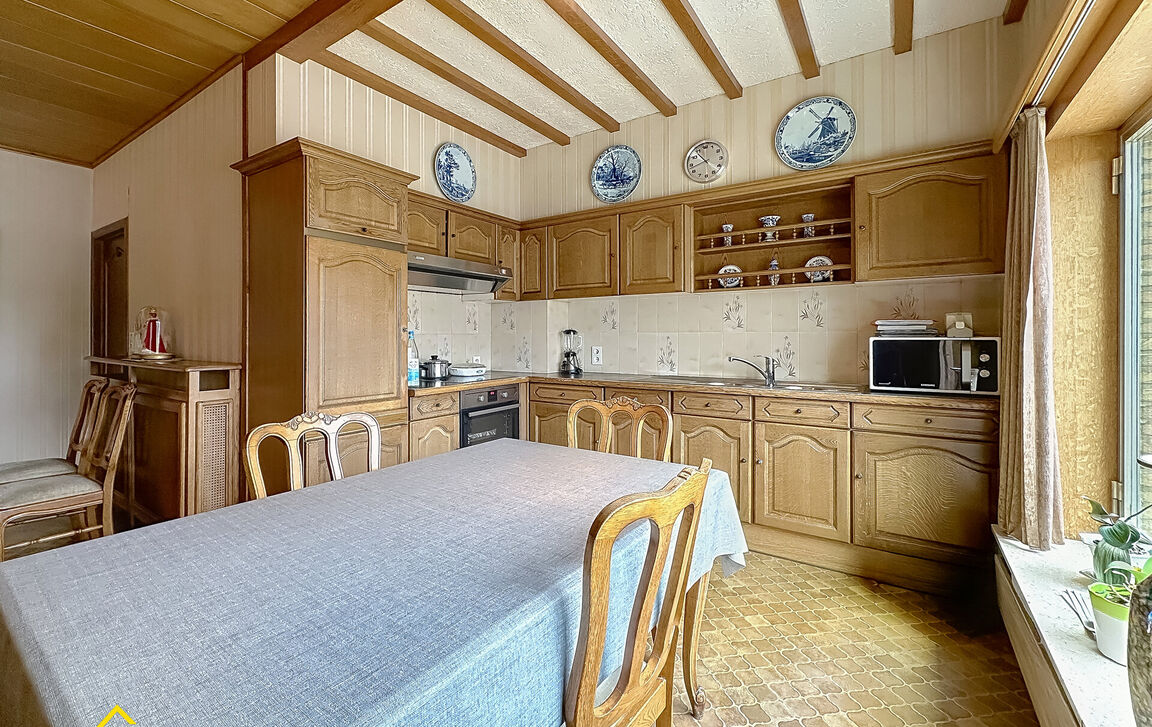 Gebouw voor gemengd gebruik te koop in Gijzegem