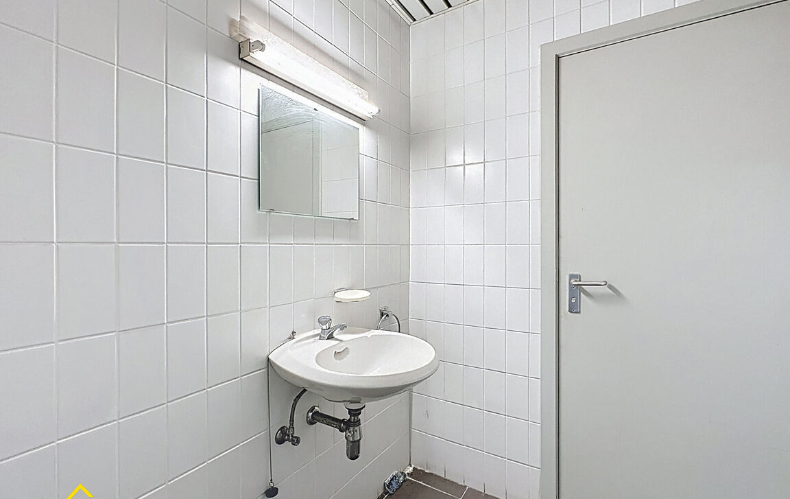 Gebouw voor gemengd gebruik te koop in Gijzegem