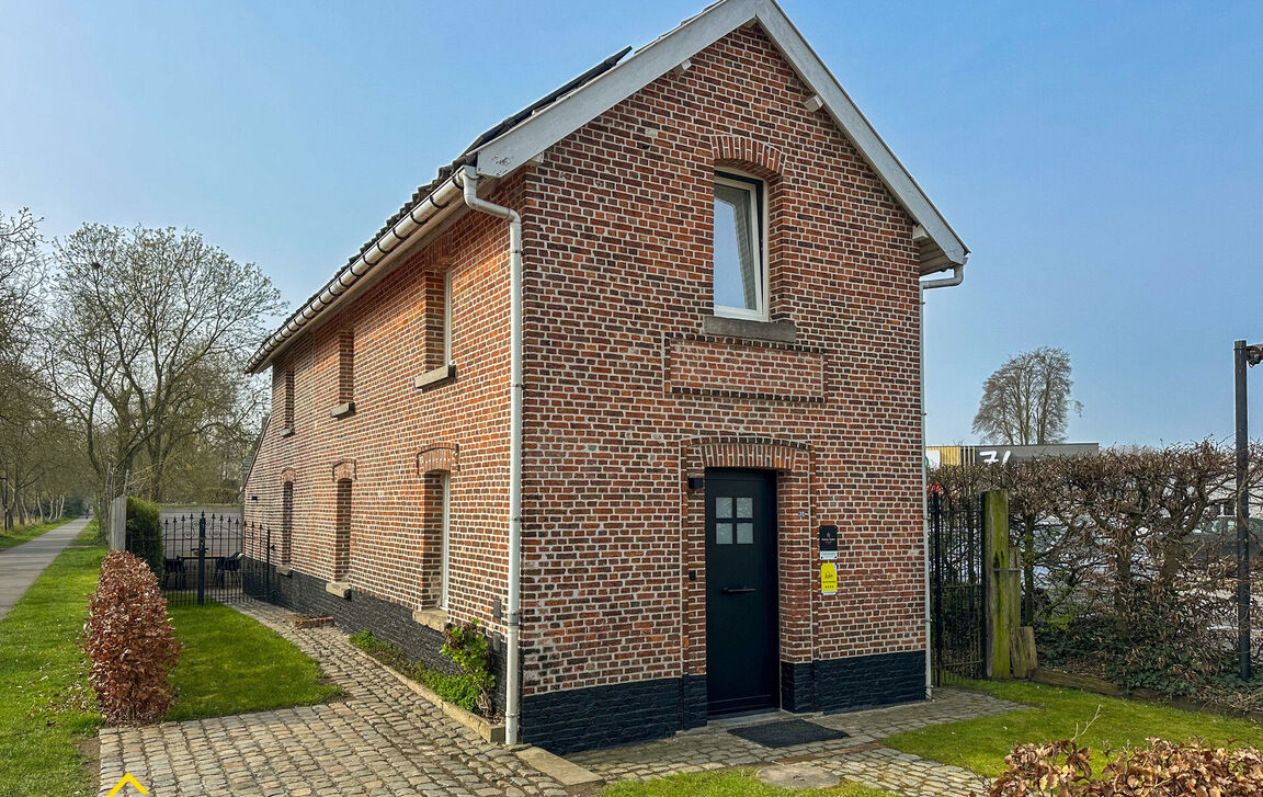 Gebouw voor gemengd gebruik te koop in Hofstade