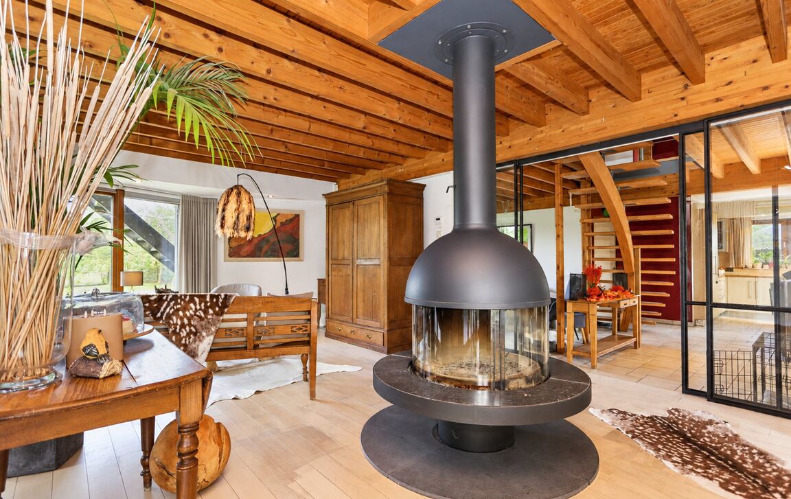 Gebouw voor gemengd gebruik te koop in Kruibeke