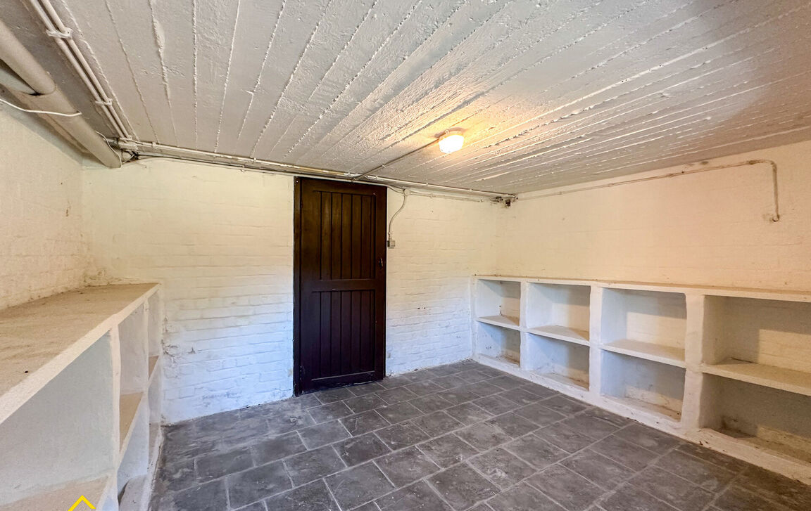 Gebouw voor gemengd gebruik te koop in Lebbeke