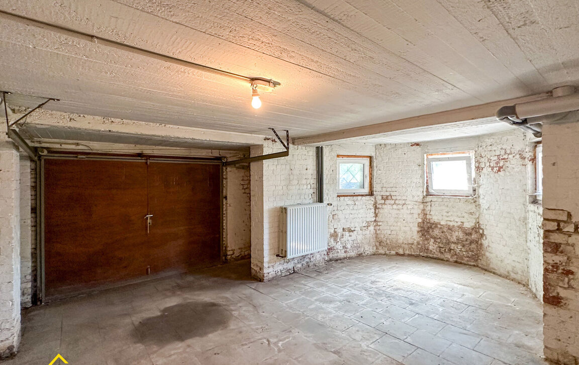 Gebouw voor gemengd gebruik te koop in Lebbeke
