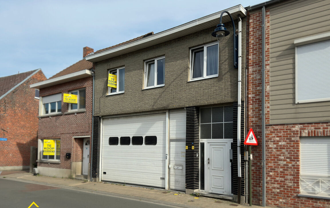Gebouw voor gemengd gebruik te koop in Lebbeke