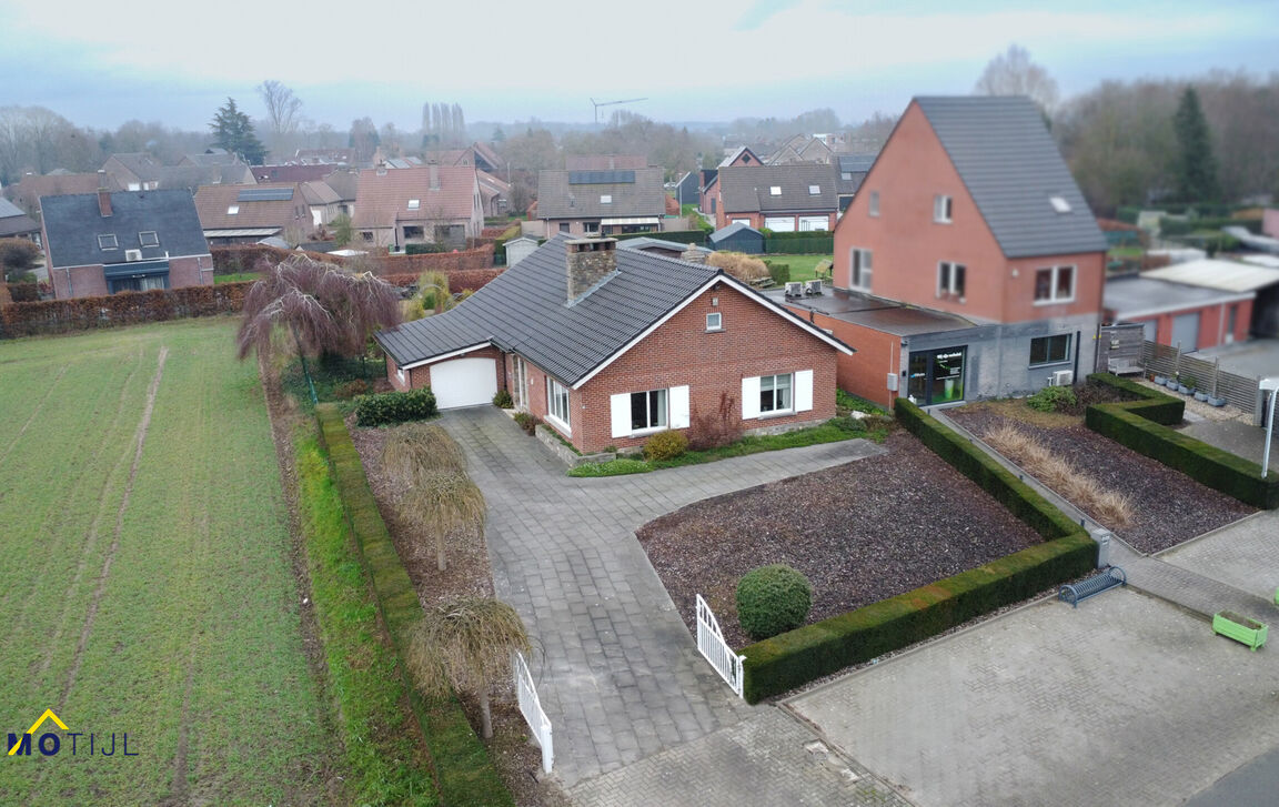 Gebouw voor gemengd gebruik te koop in Lebbeke