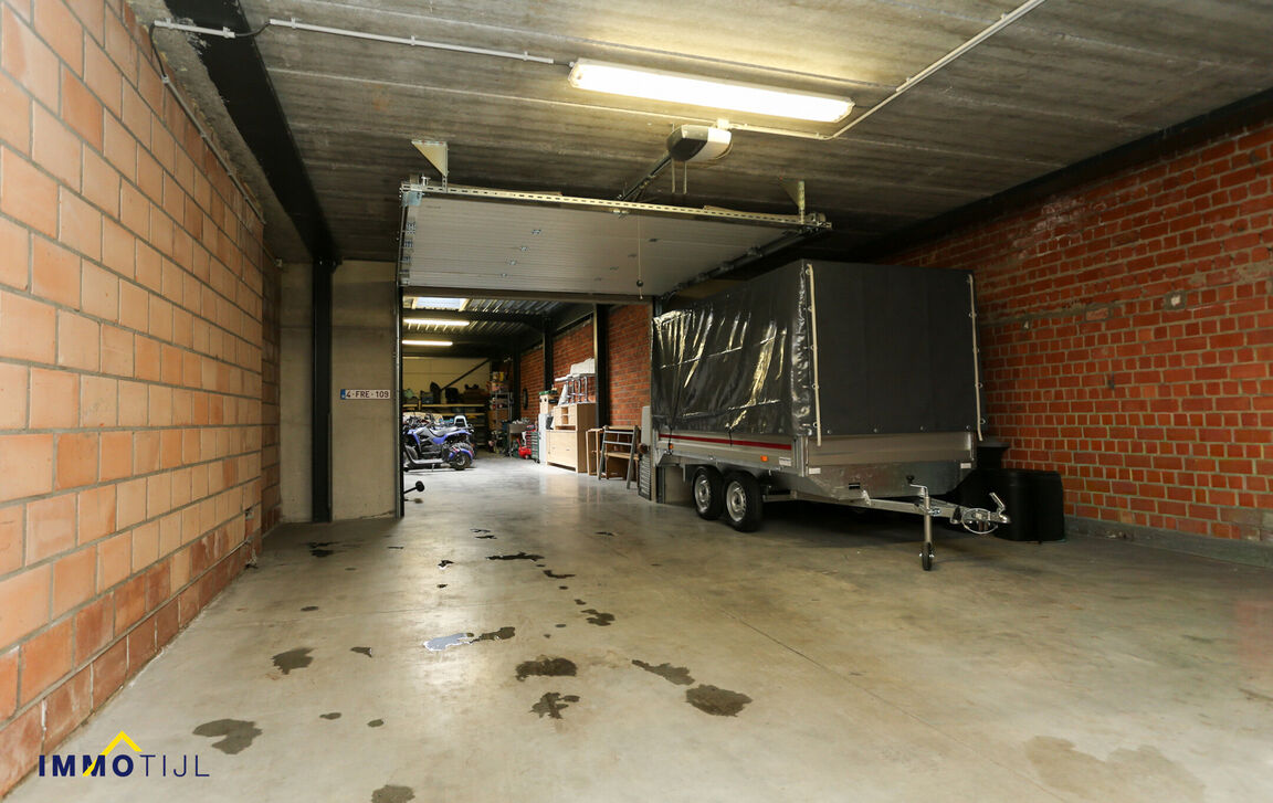 Gebouw voor gemengd gebruik te koop in Lebbeke