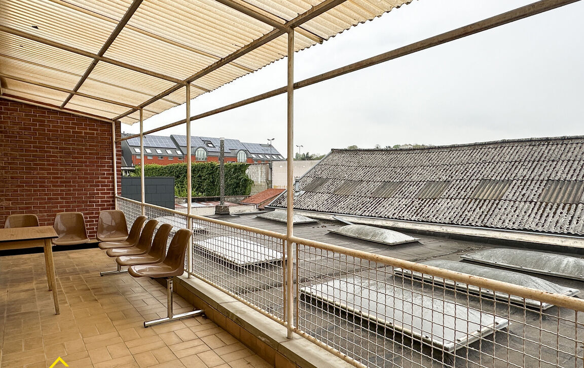 Gebouw voor gemengd gebruik te koop in Limal