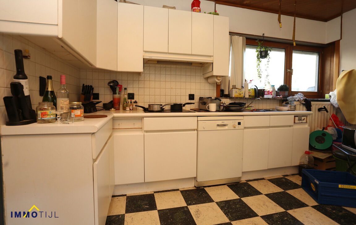 Gebouw voor gemengd gebruik te koop in Opwijk