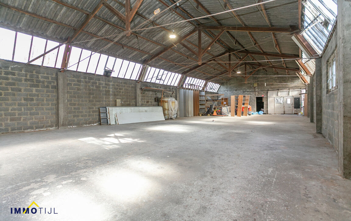 Gebouw voor gemengd gebruik te koop in Opwijk