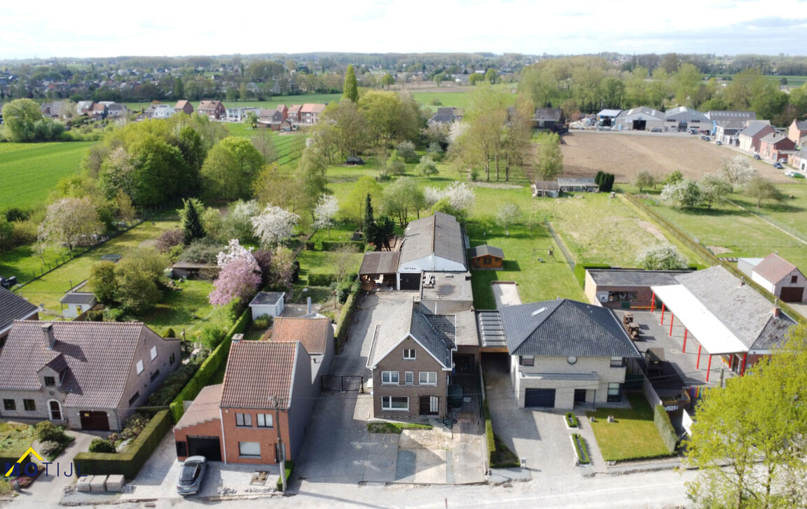 Gebouw voor gemengd gebruik te koop in Opwijk