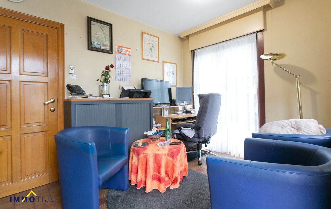 Gebouw voor gemengd gebruik te koop in Opwijk