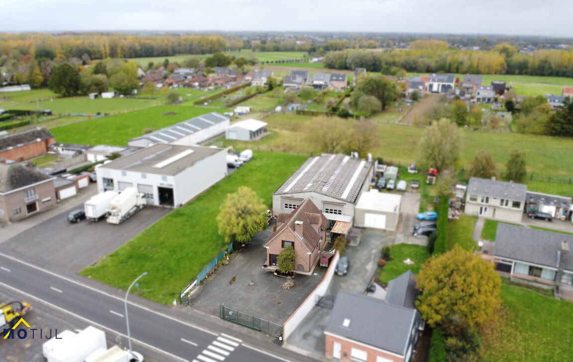 Gebouw voor gemengd gebruik te koop in Opwijk
