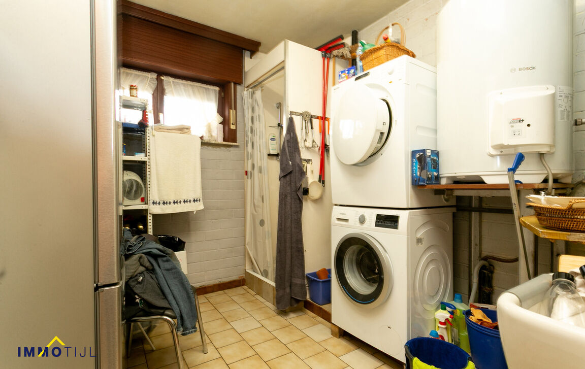 Gebouw voor gemengd gebruik te koop in Opwijk