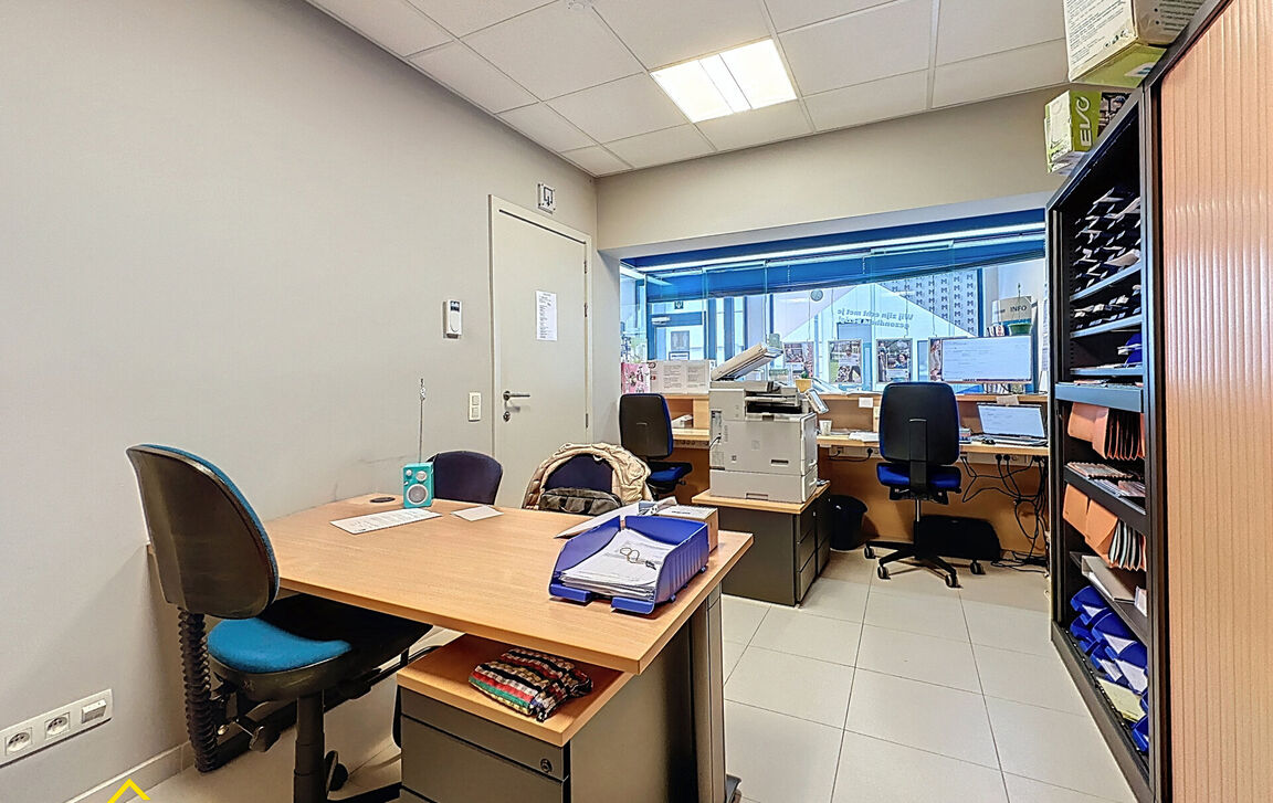 Gebouw voor gemengd gebruik te koop in Overijse