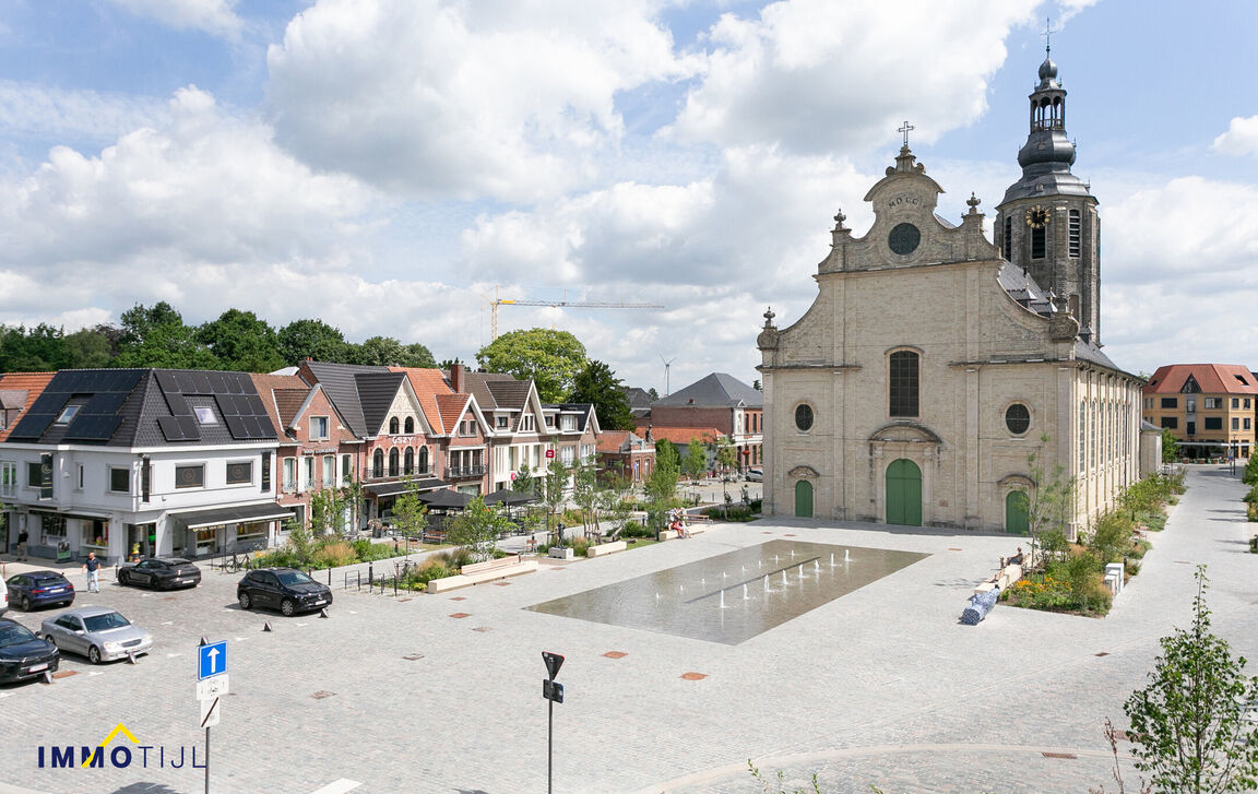 Gebouw voor gemengd gebruik te koop in Zele
