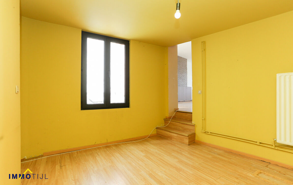 Gebouw voor gemengd gebruik te koop in Zele