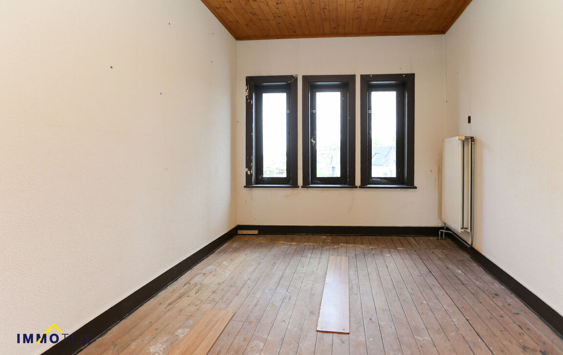Gebouw voor gemengd gebruik te koop in Zele