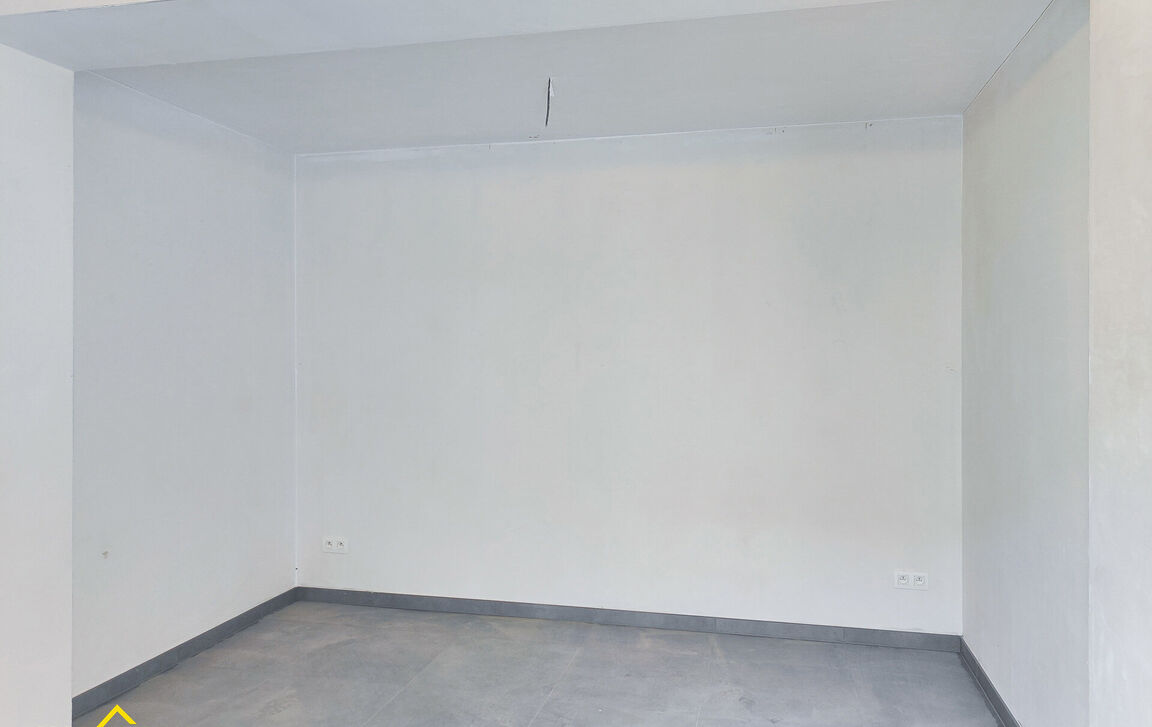 Gelijkvloerse verd. + tuin te huur in Aalst